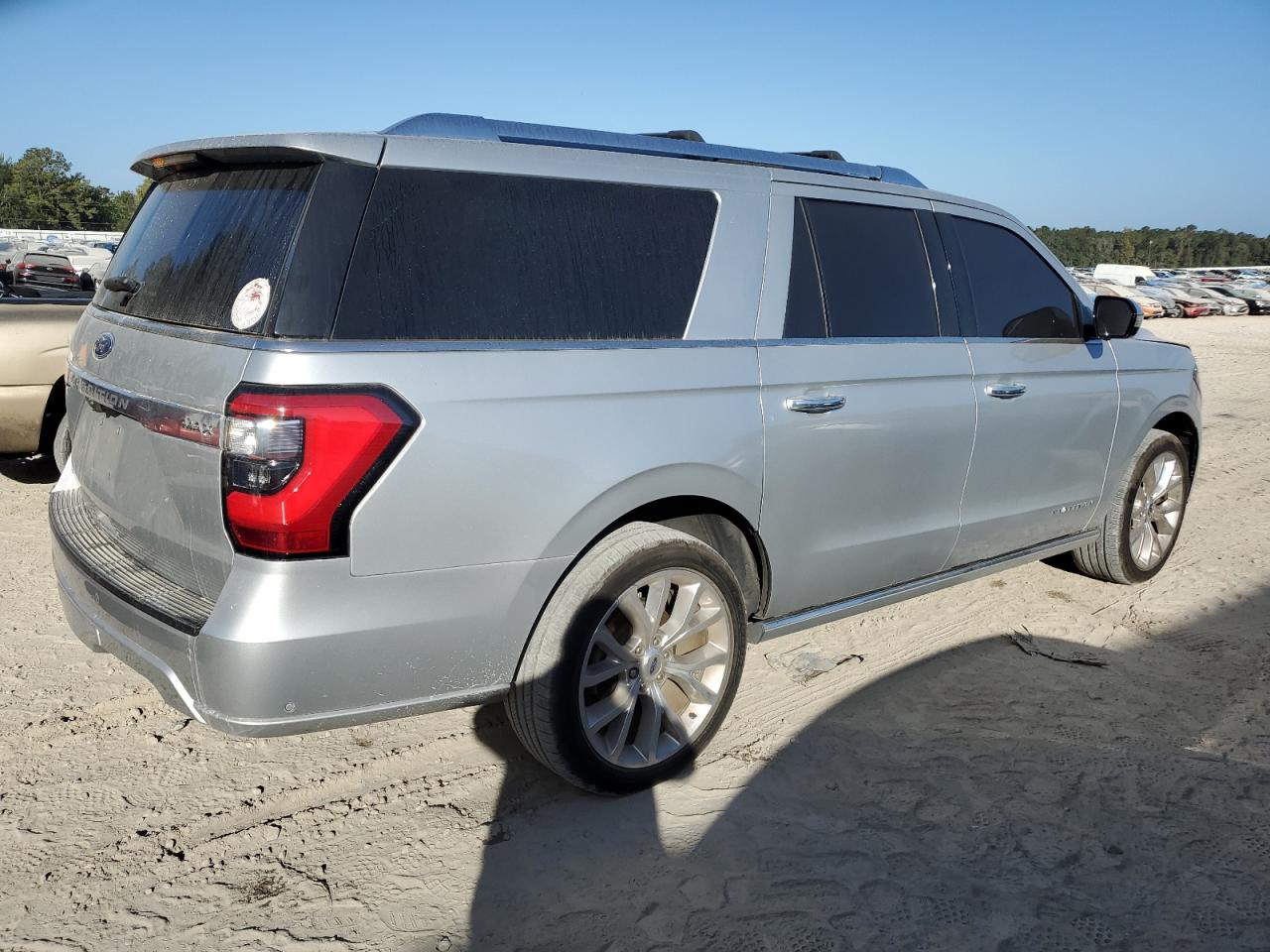 2018 Ford Expedition - Image 3
