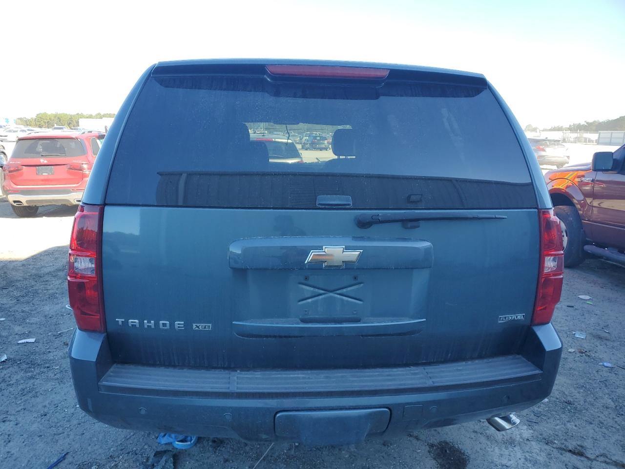 2009 Chevrolet Tahoe - Image 6