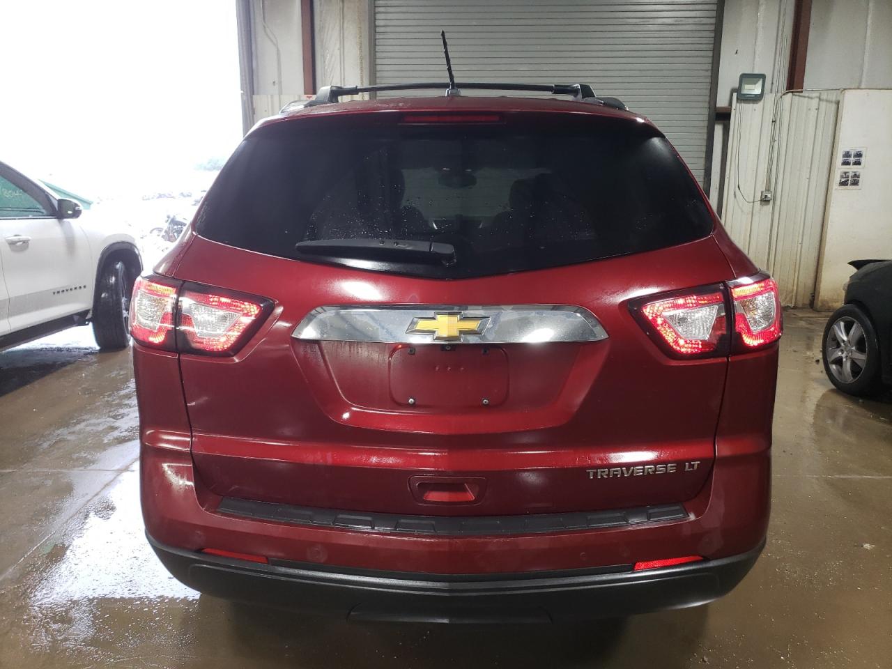 2015 Chevrolet Traverse Lt VIN: 1GNKRGKD4FJ292205 Lot: 80735054