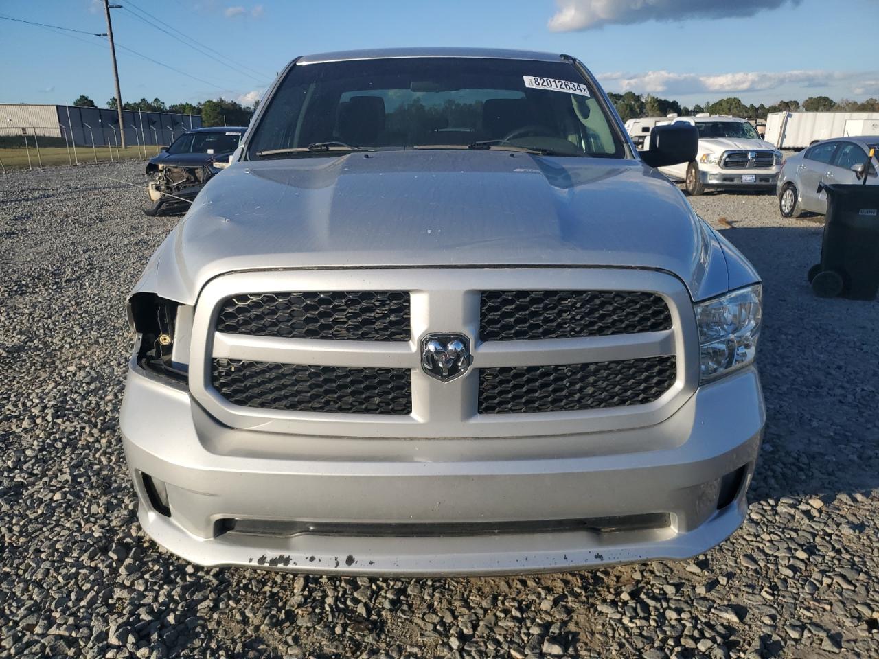 2015 RAM 1500 - Image 5