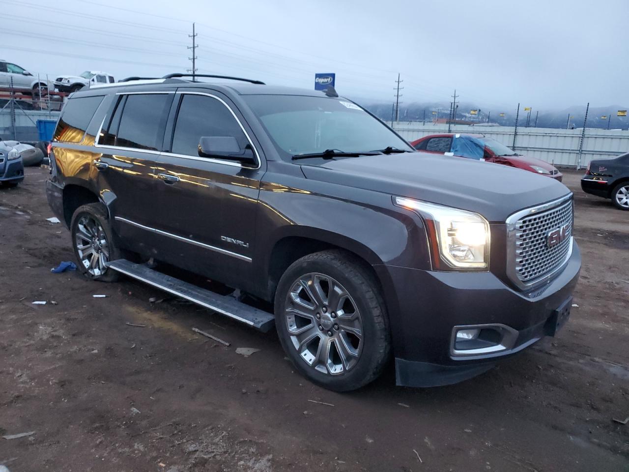 VIN 1GKS2CKJ2FR537729 2015 GMC YUKON no.4