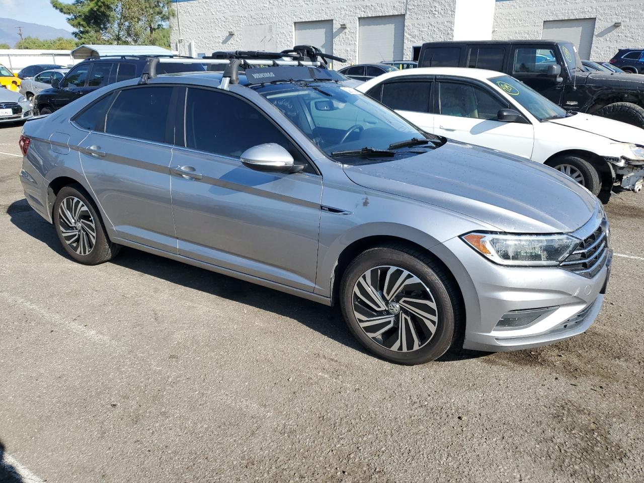 2020 Volkswagen Jetta - Image 4