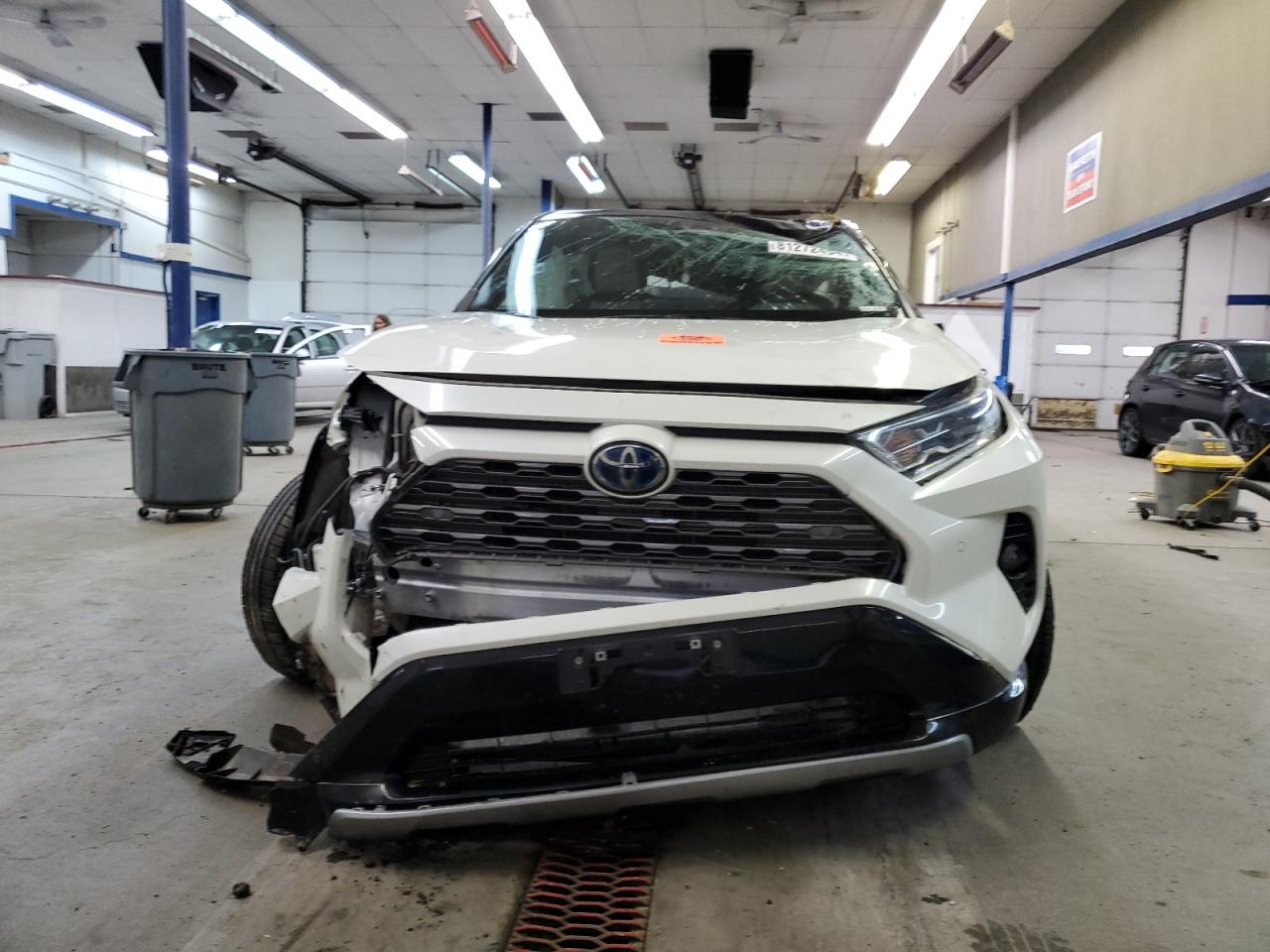 2021 Toyota RAV 4 - Image 5