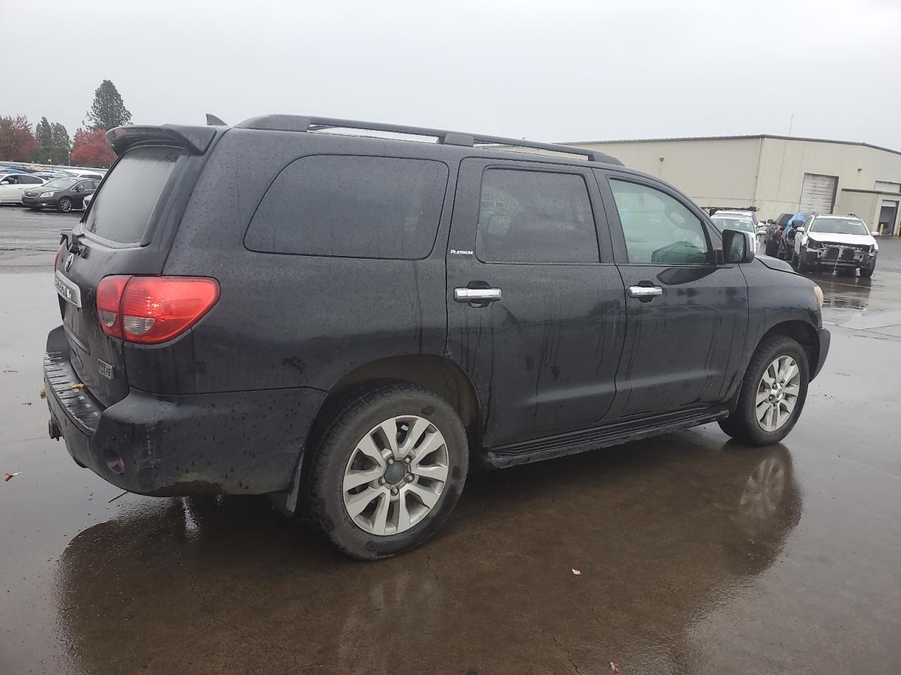 2010 Toyota Sequoia - Image 3