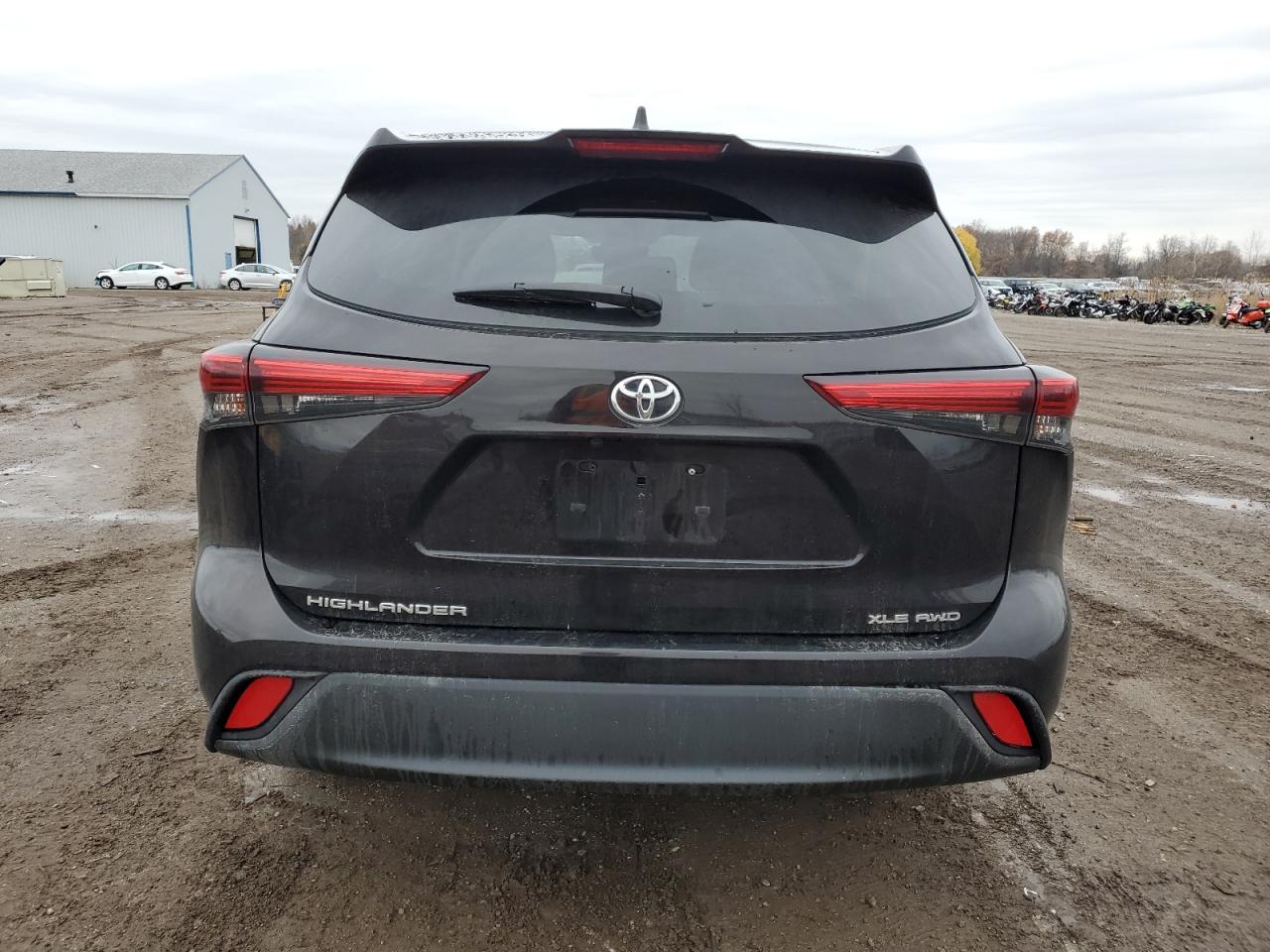 2021 Toyota Highlander - Image 6
