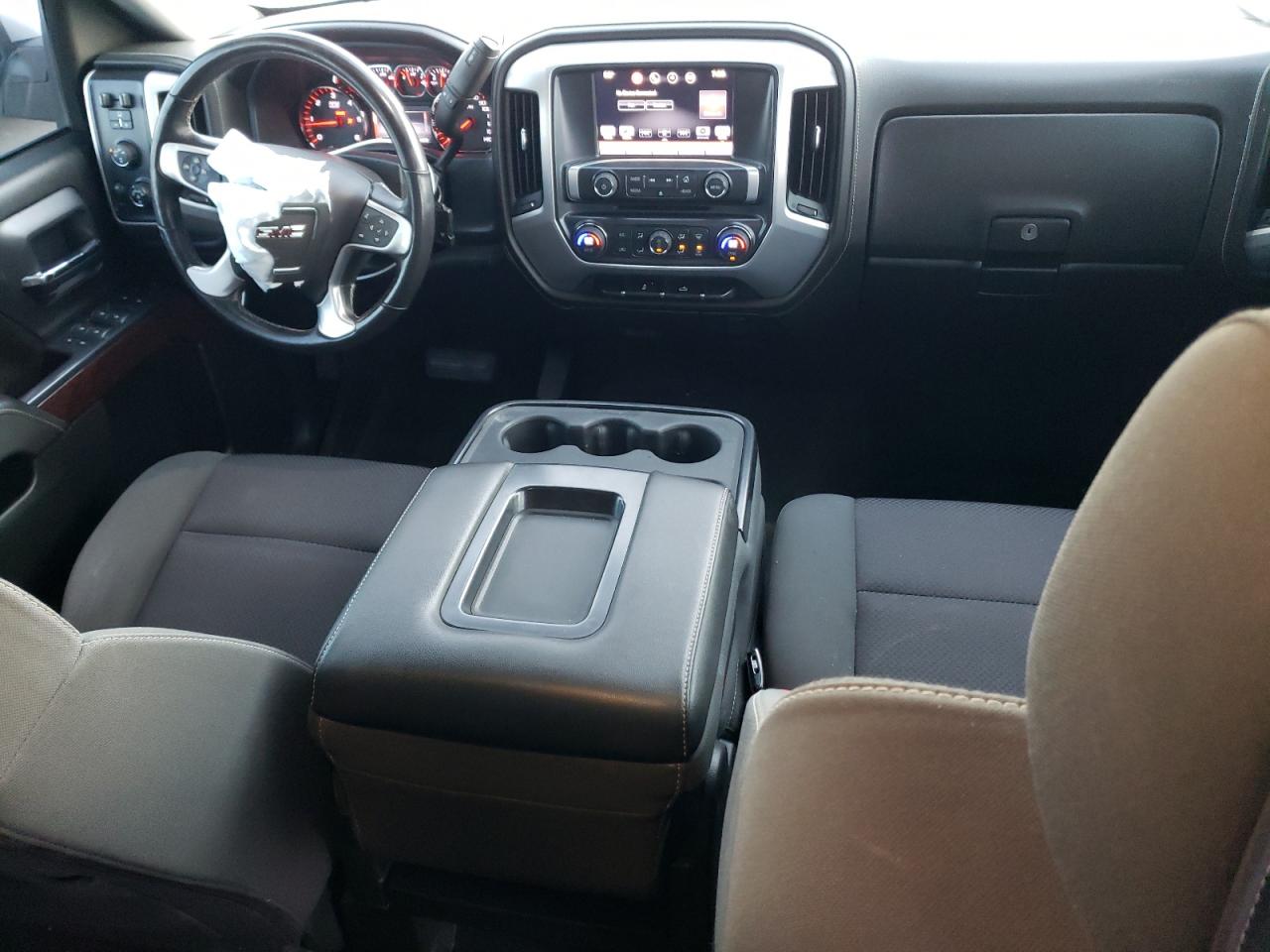 2016 GMC Sierra - Image 8