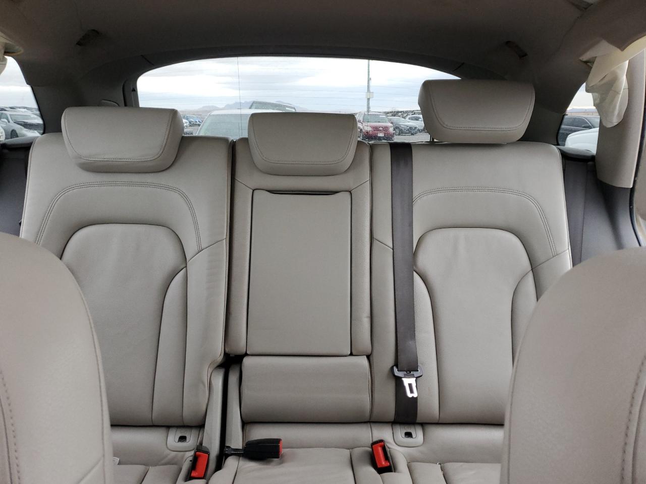 2010 Audi Q5 - Image 10
