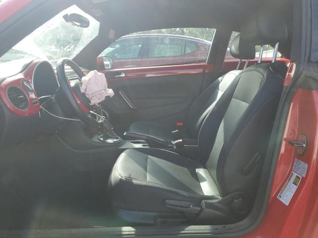  VOLKSWAGEN BEETLE 2012 Червоний