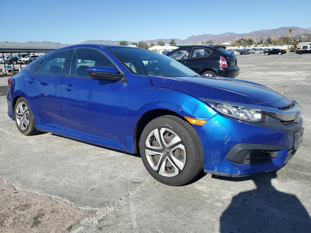 VIN 2HGFC2F58GH550358 2016 HONDA CIVIC no.4