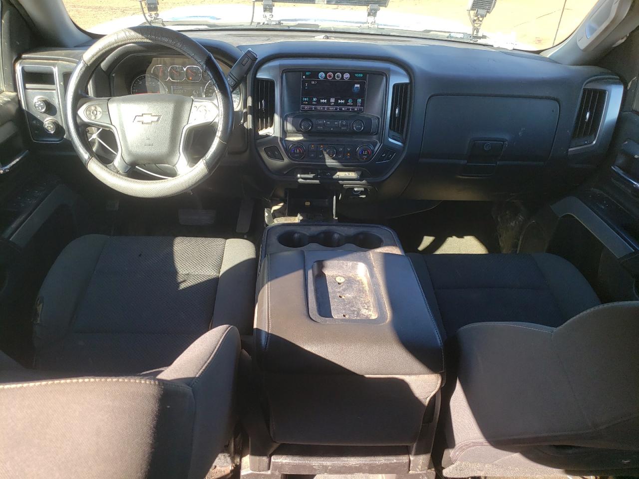2016 Chevrolet Silverado - Image 8