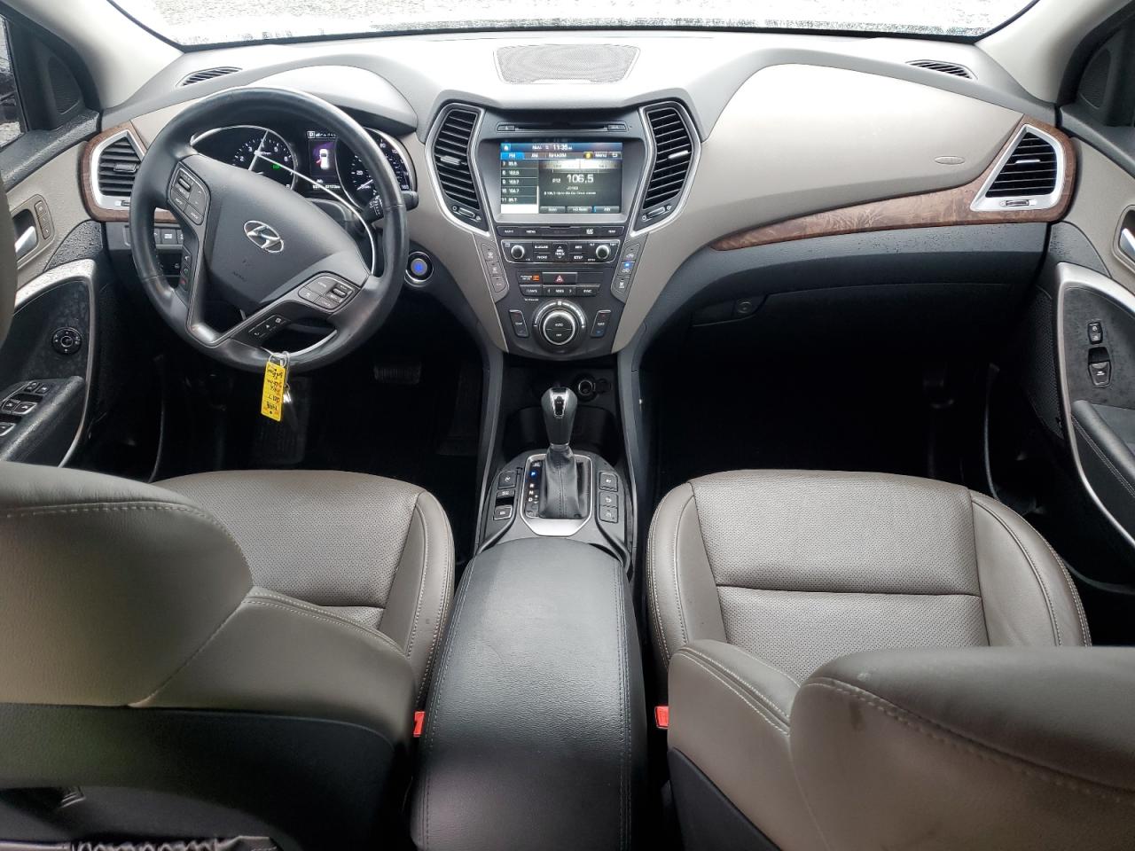 2017 Hyundai Santa Fe - Image 8
