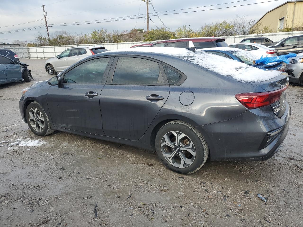 2021 Kia Forte - Image 2