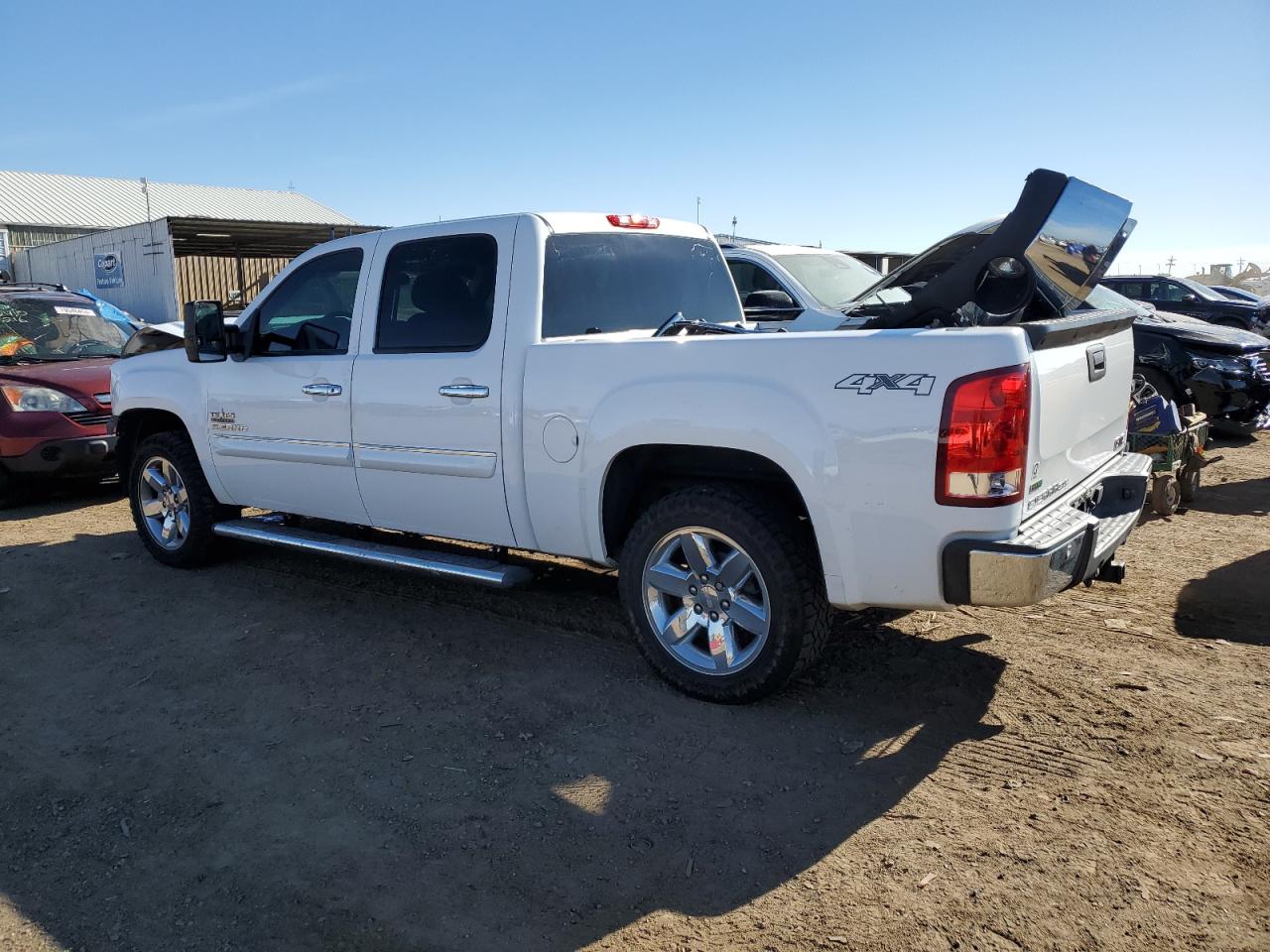 2012 GMC Sierra - Image 2