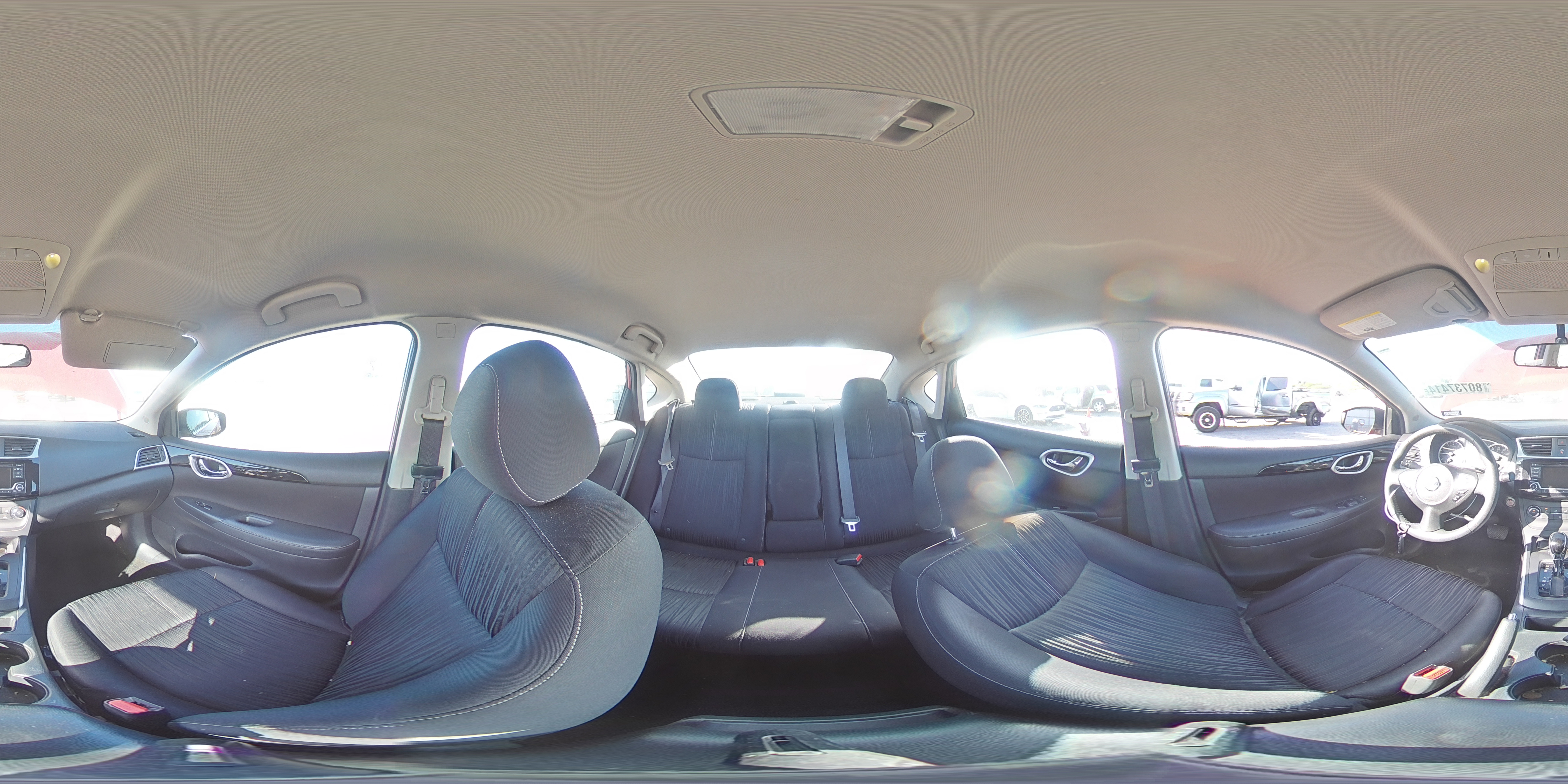 2016 Nissan Sentra - Image 13