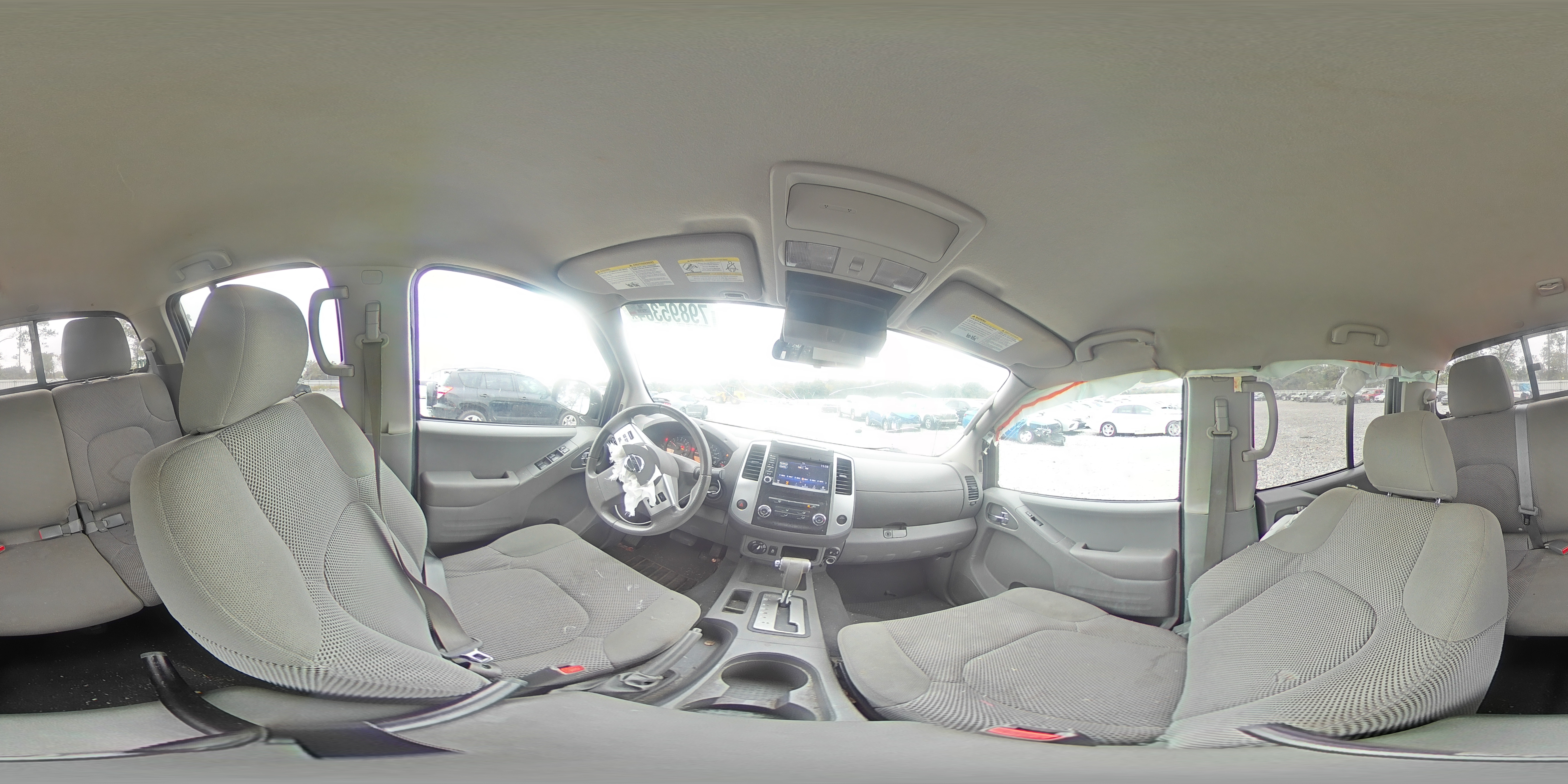 2019 Nissan Navara (Frontier) - Image 13