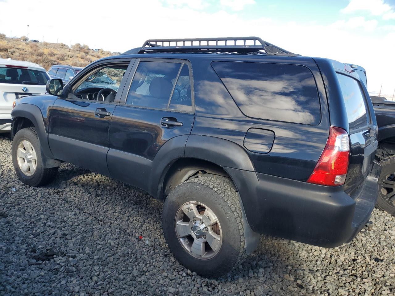 2006 Toyota 4Runner - Image 2