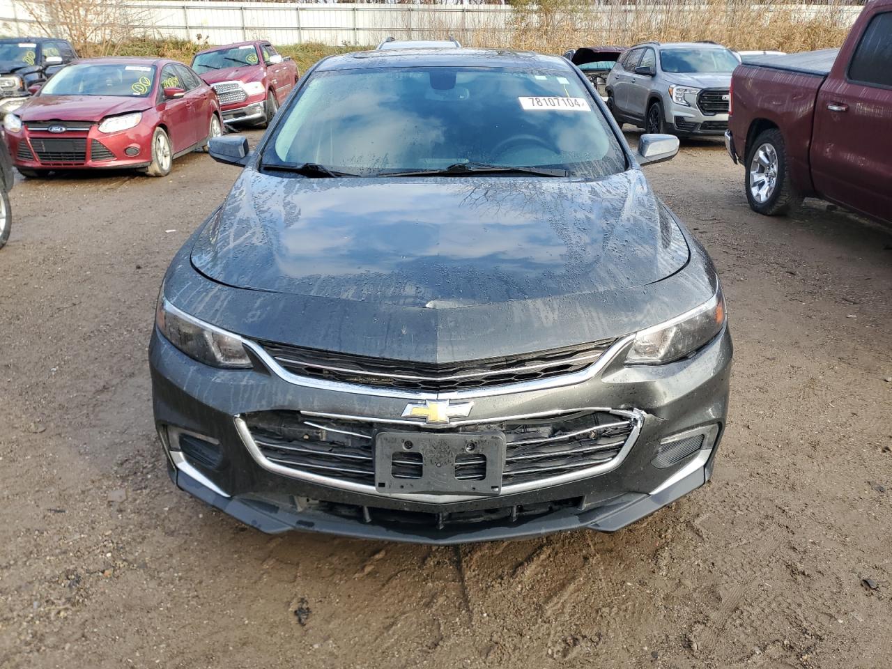 VIN 1G1ZE5ST4HF290810 2017 CHEVROLET MALIBU no.5