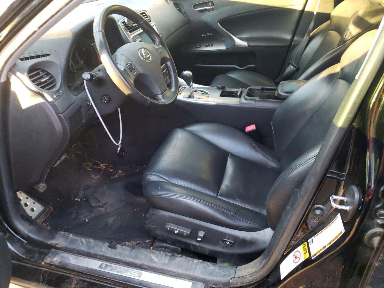 2006 Lexus IS - Image 7