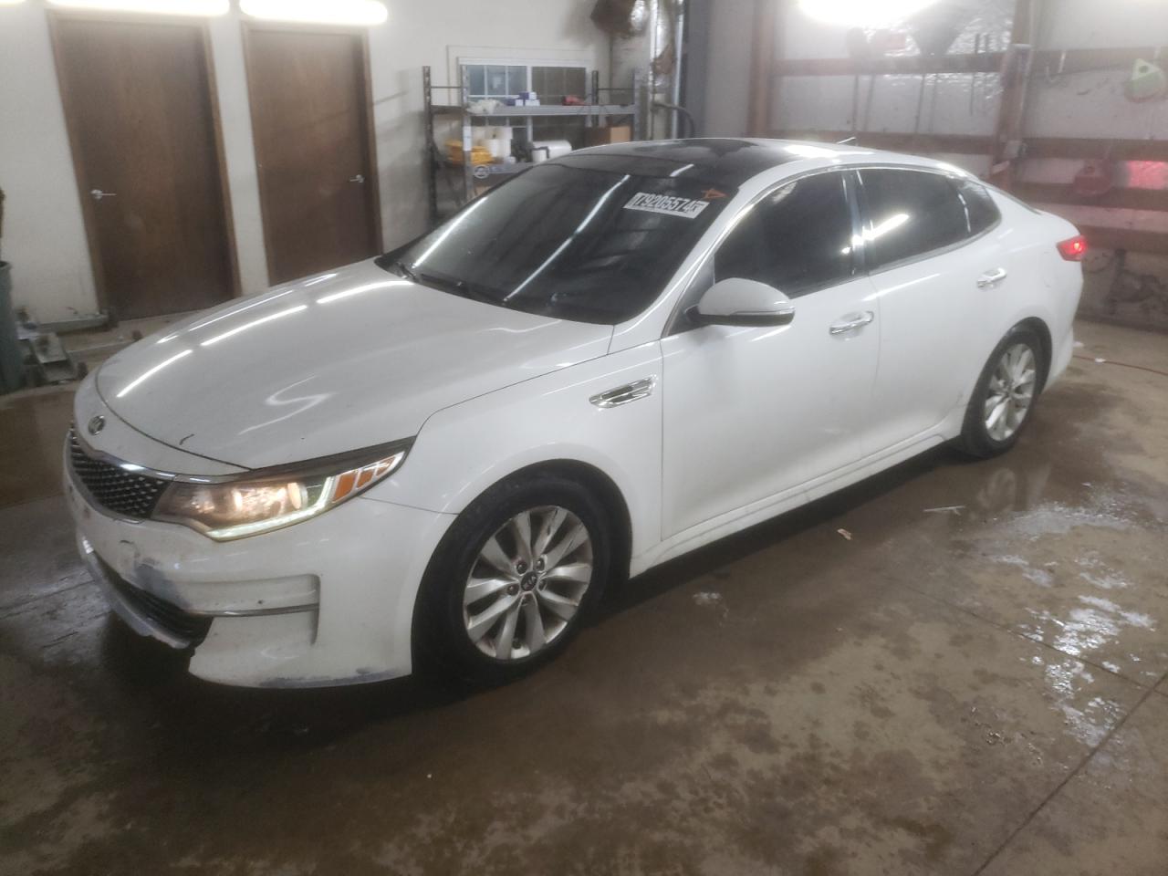 2016 KIA OPTIMA