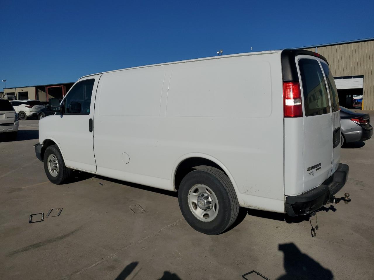 2013 Chevrolet Express - Image 2