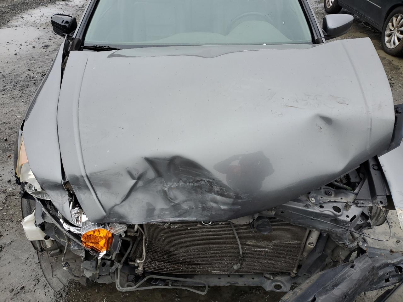 2009 Honda Accord - Image 11