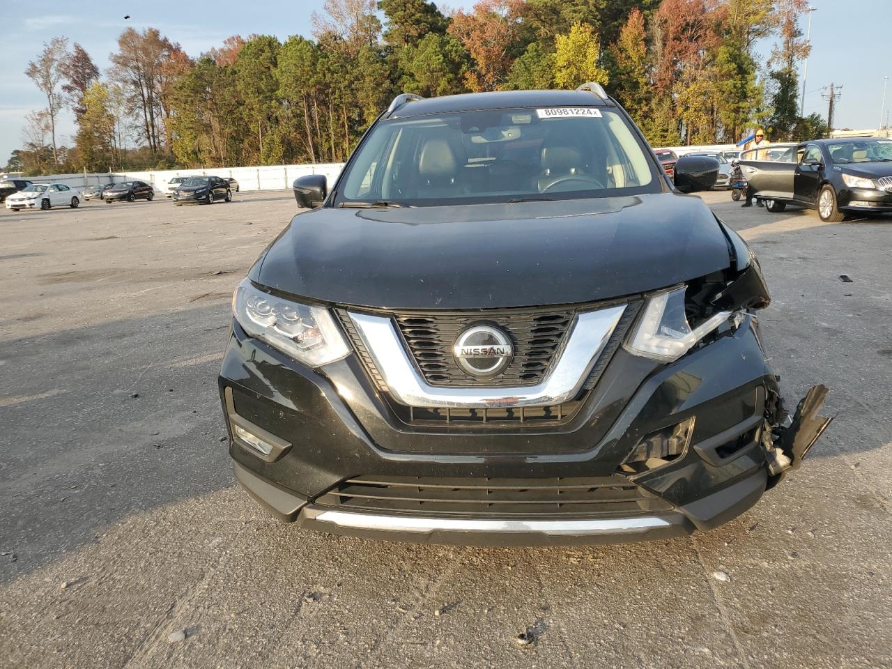 2018 Nissan Rogue - Image 5
