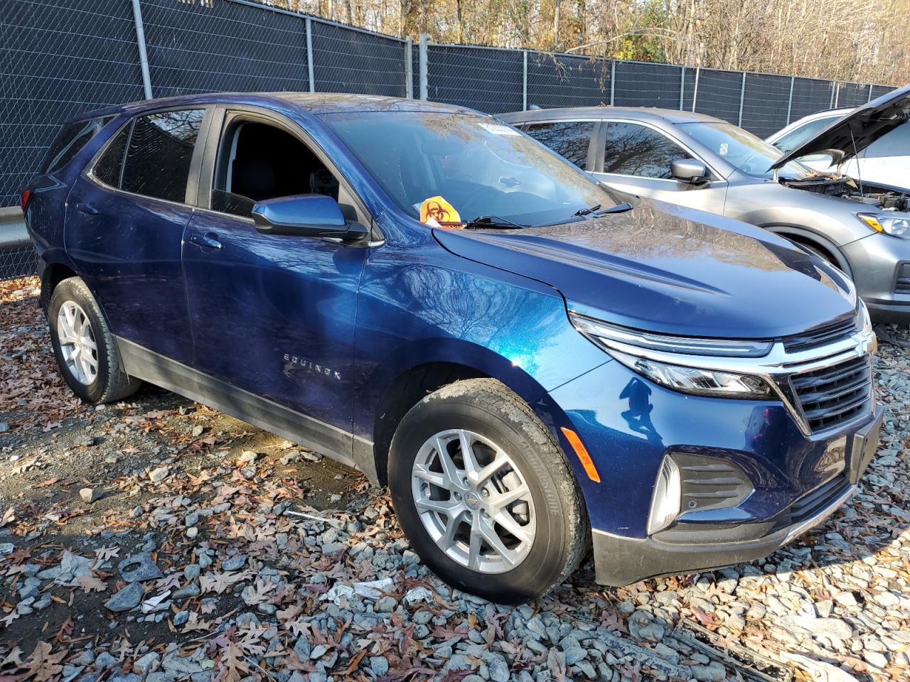2022 Chevrolet Equinox - Image 4