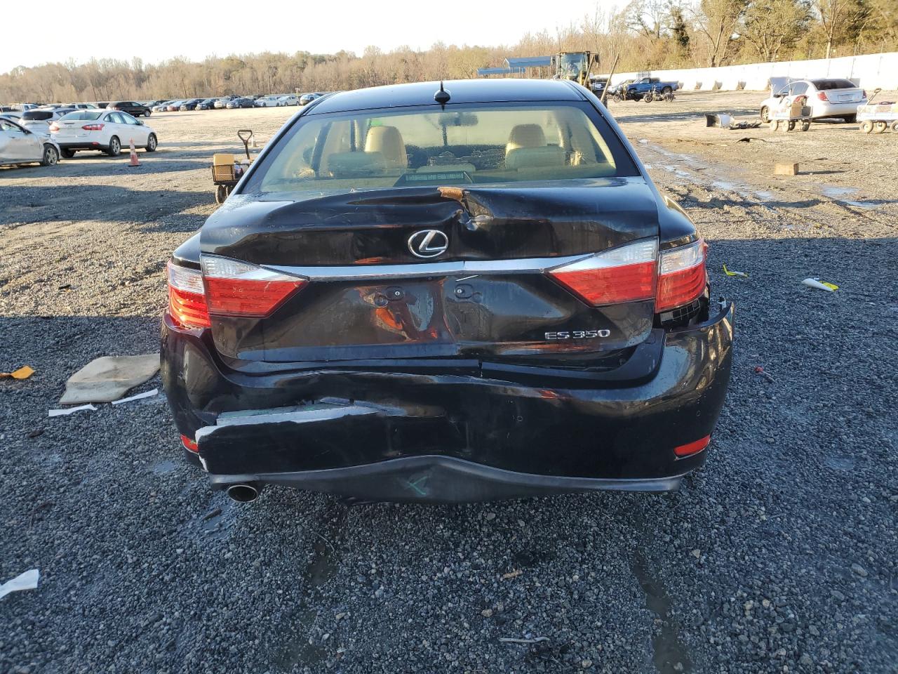 2014 Lexus ES - Image 6