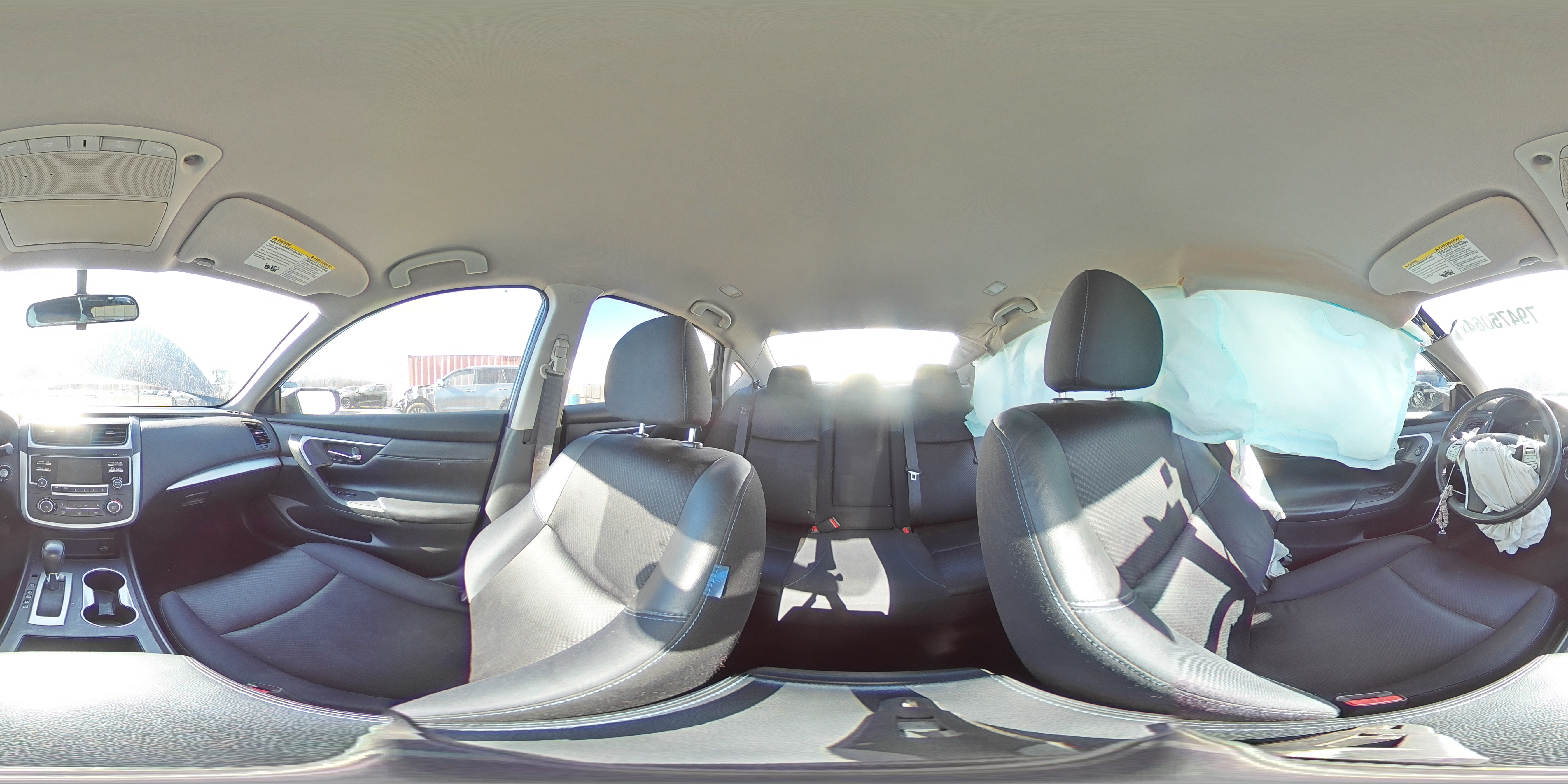 2017 Nissan Altima - Image 14
