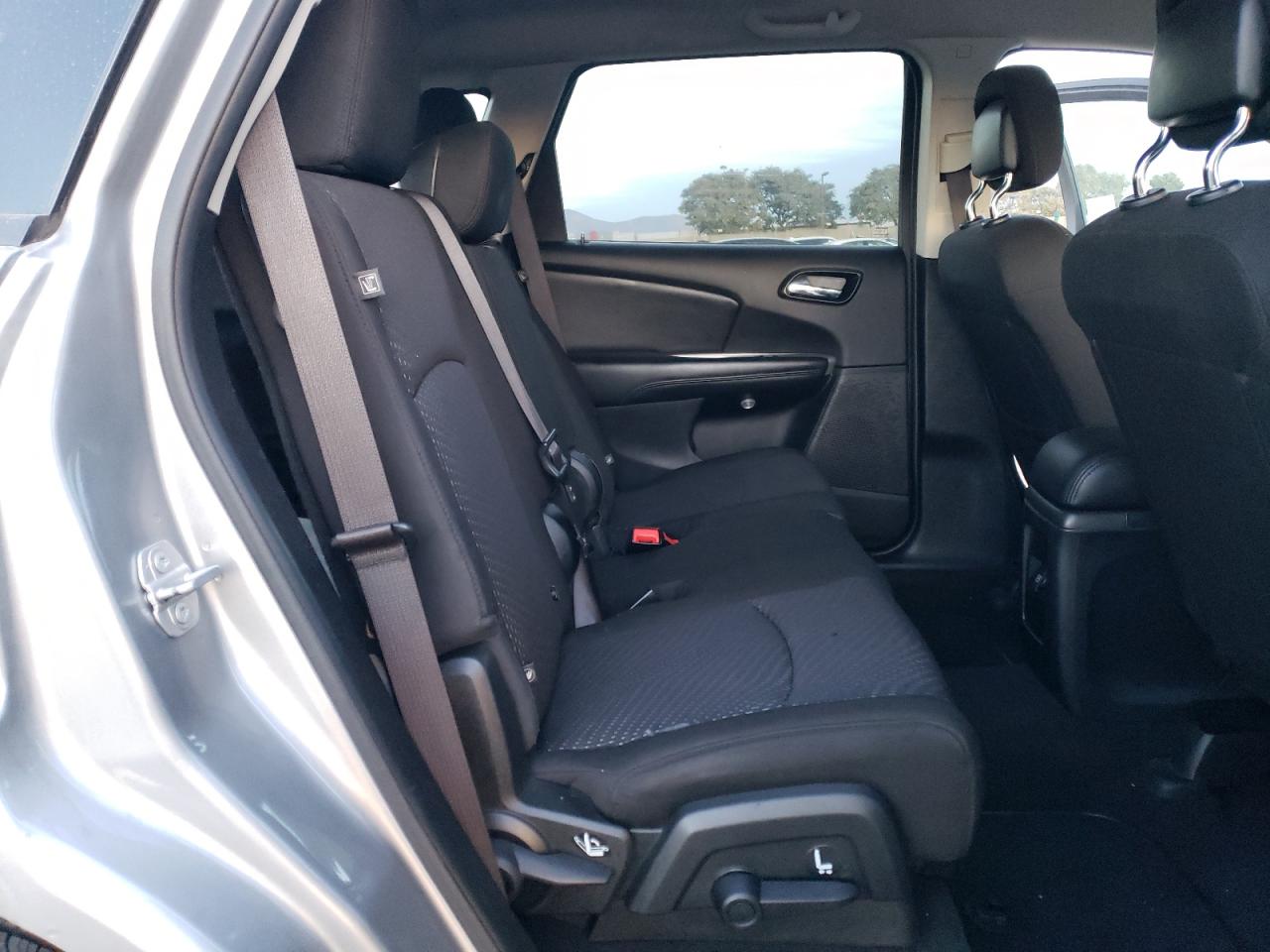 2019 Dodge Journey - Image 11