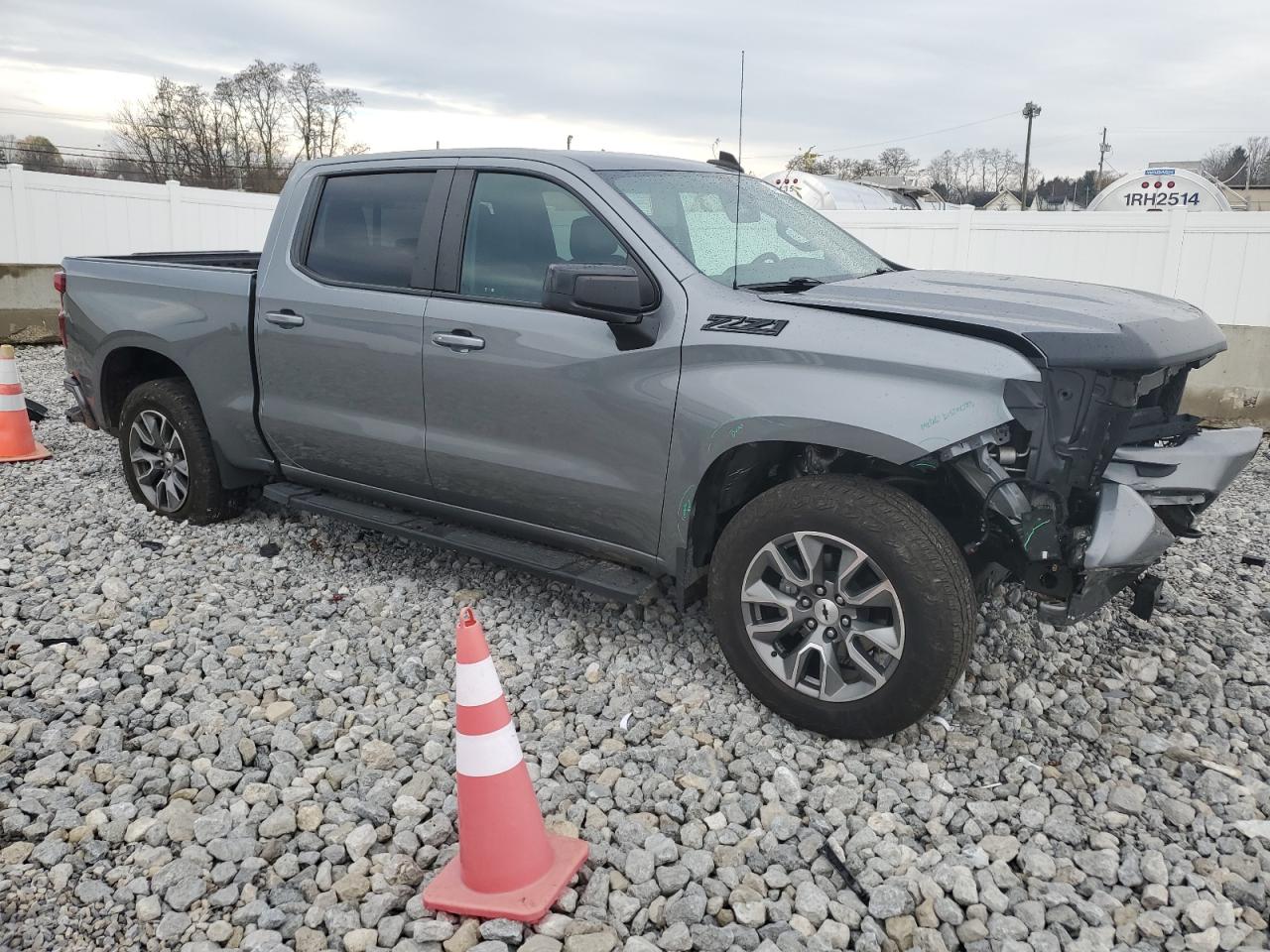 2021 Chevrolet Silverado - Image 4
