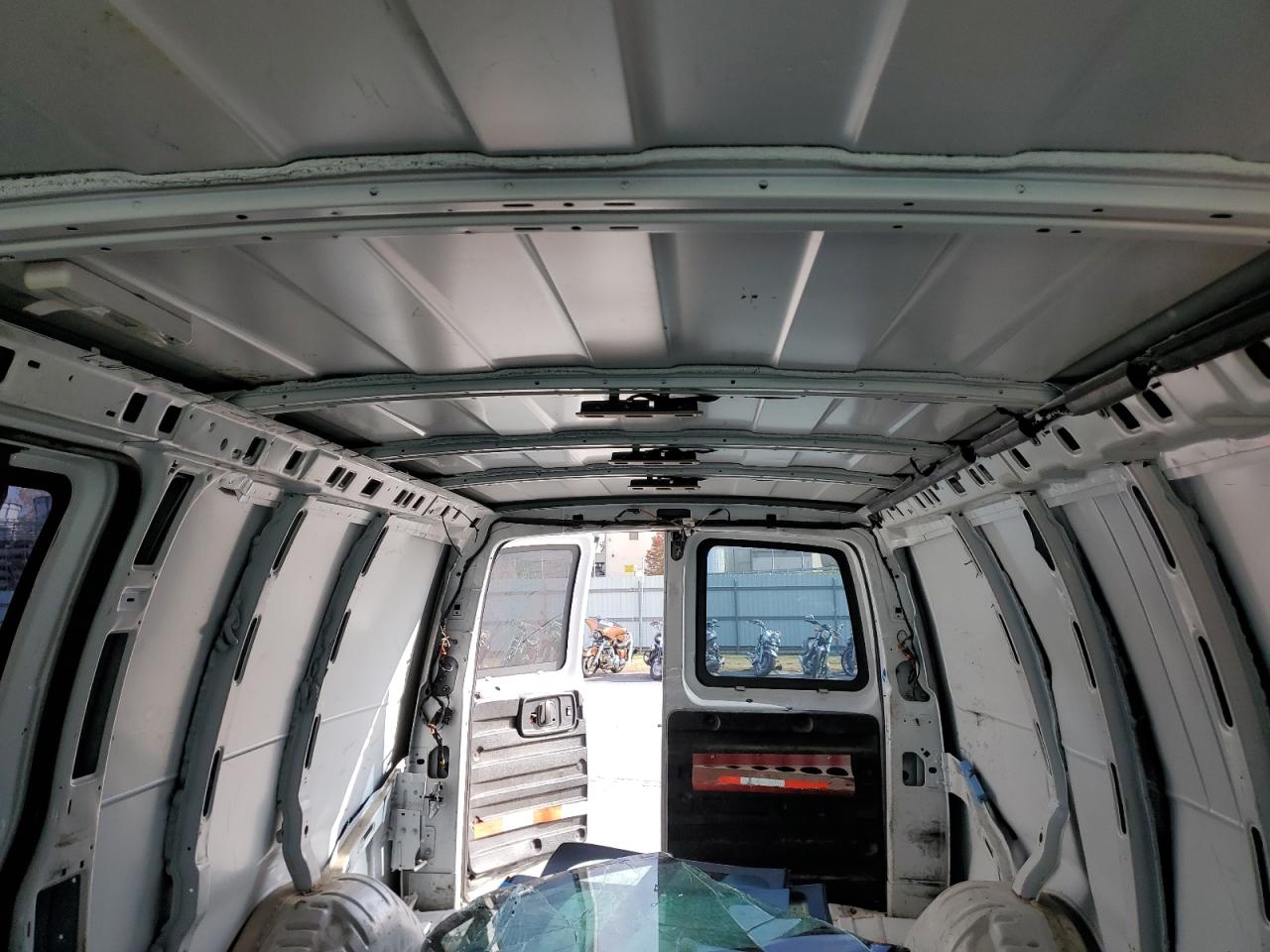 2020 Chevrolet Express G2500 VIN: 1GCWGBFG5L1123068 Lot: 80862994