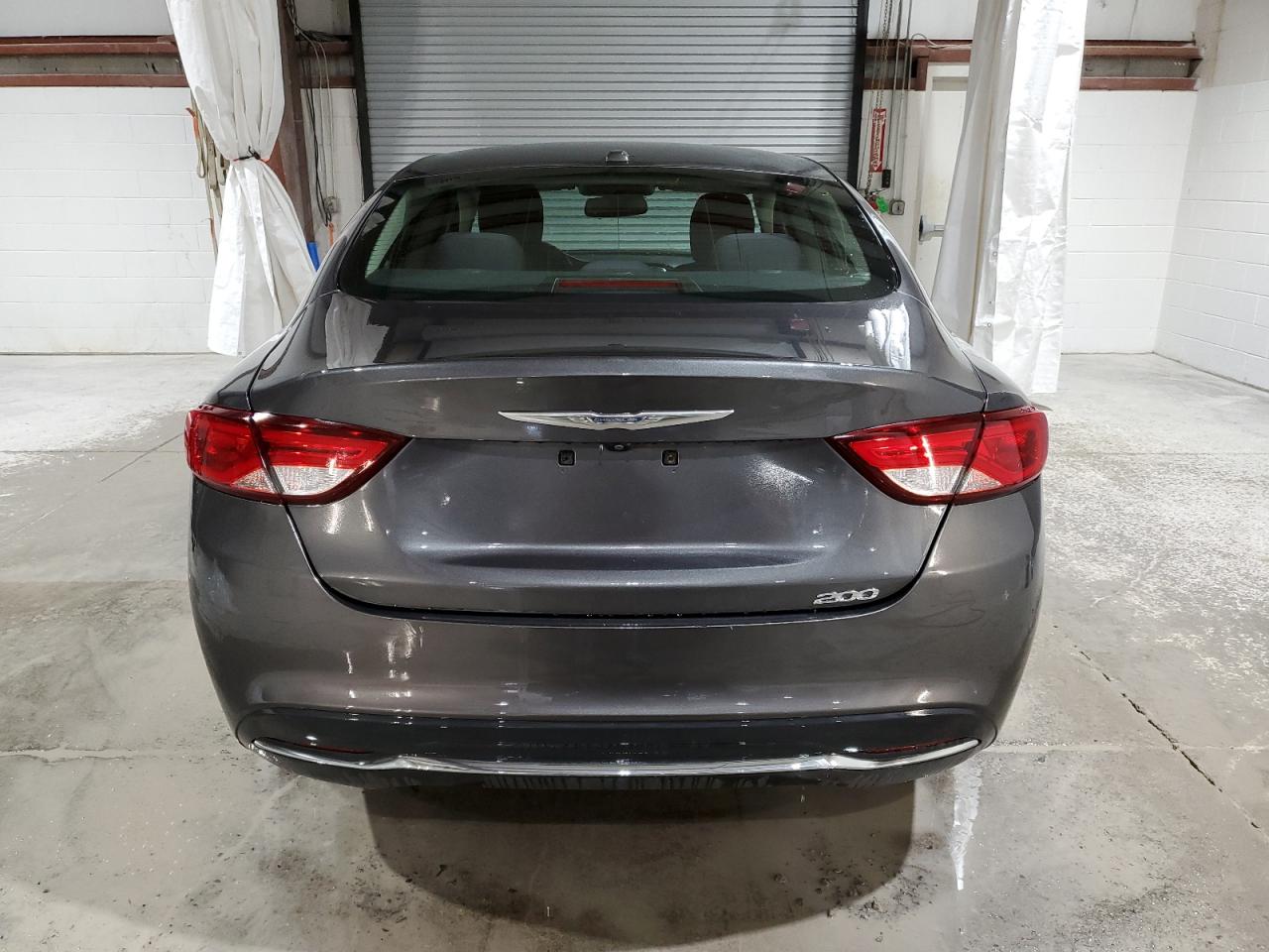 2015 Chrysler 200 - Image 6