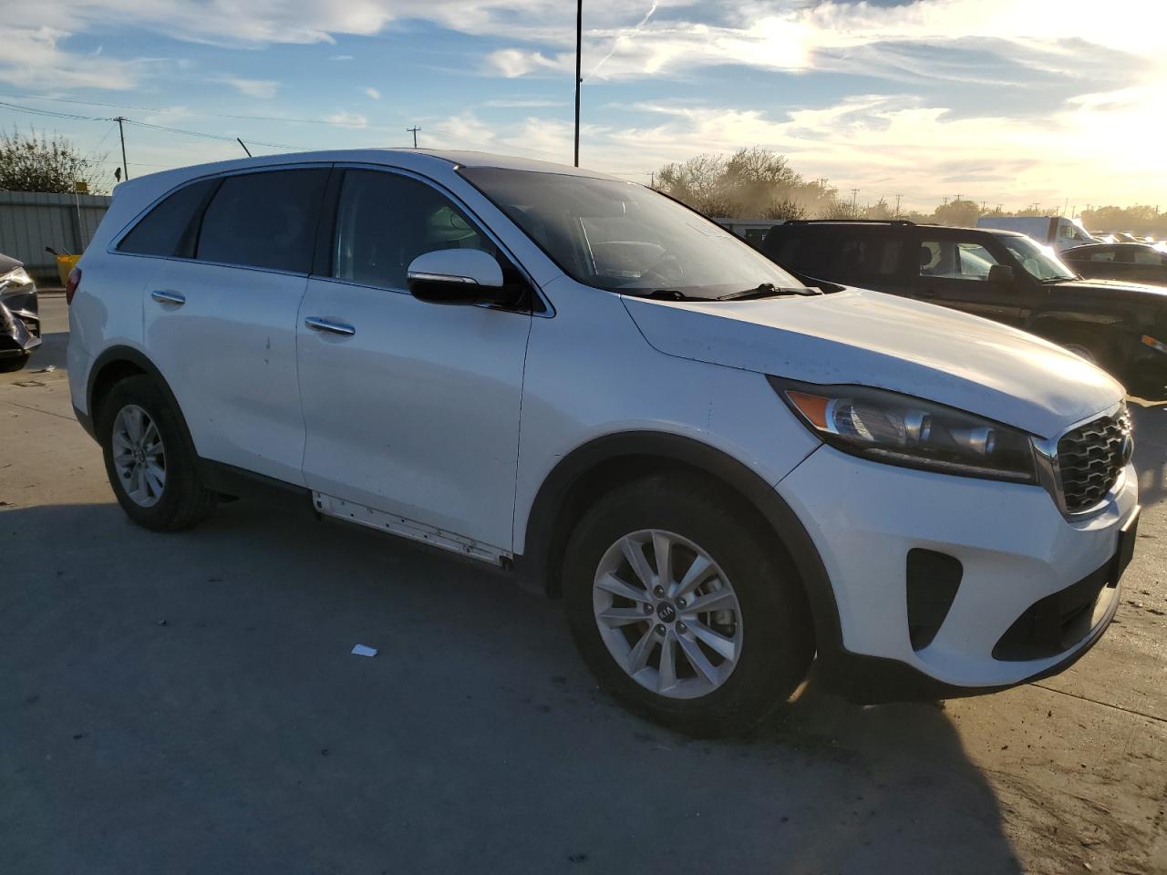 2019 Kia Sorento - Image 4