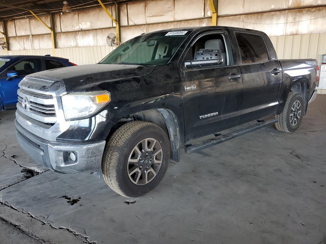 VIN 5TFDY5F17HX677654 2017 TOYOTA TUNDRA no.1