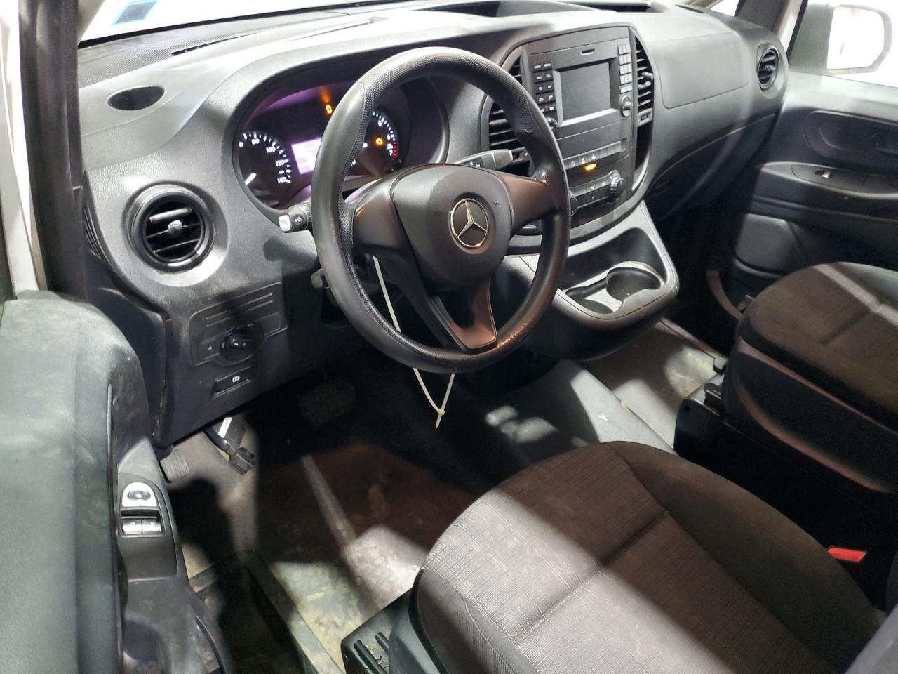 2018 Mercedes-Benz Vito - Image 8