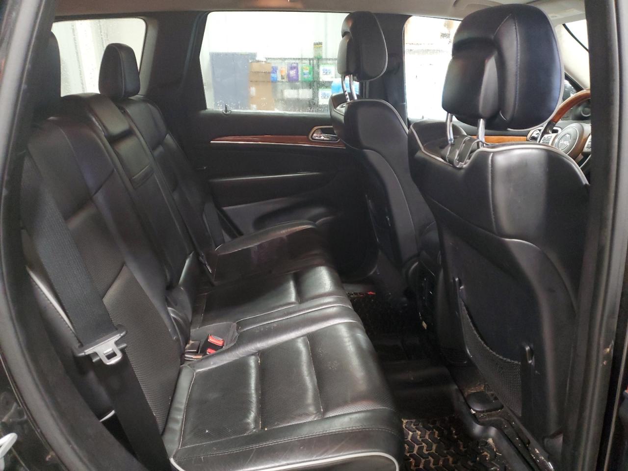 2013 Jeep Grand Cherokee - Image 10