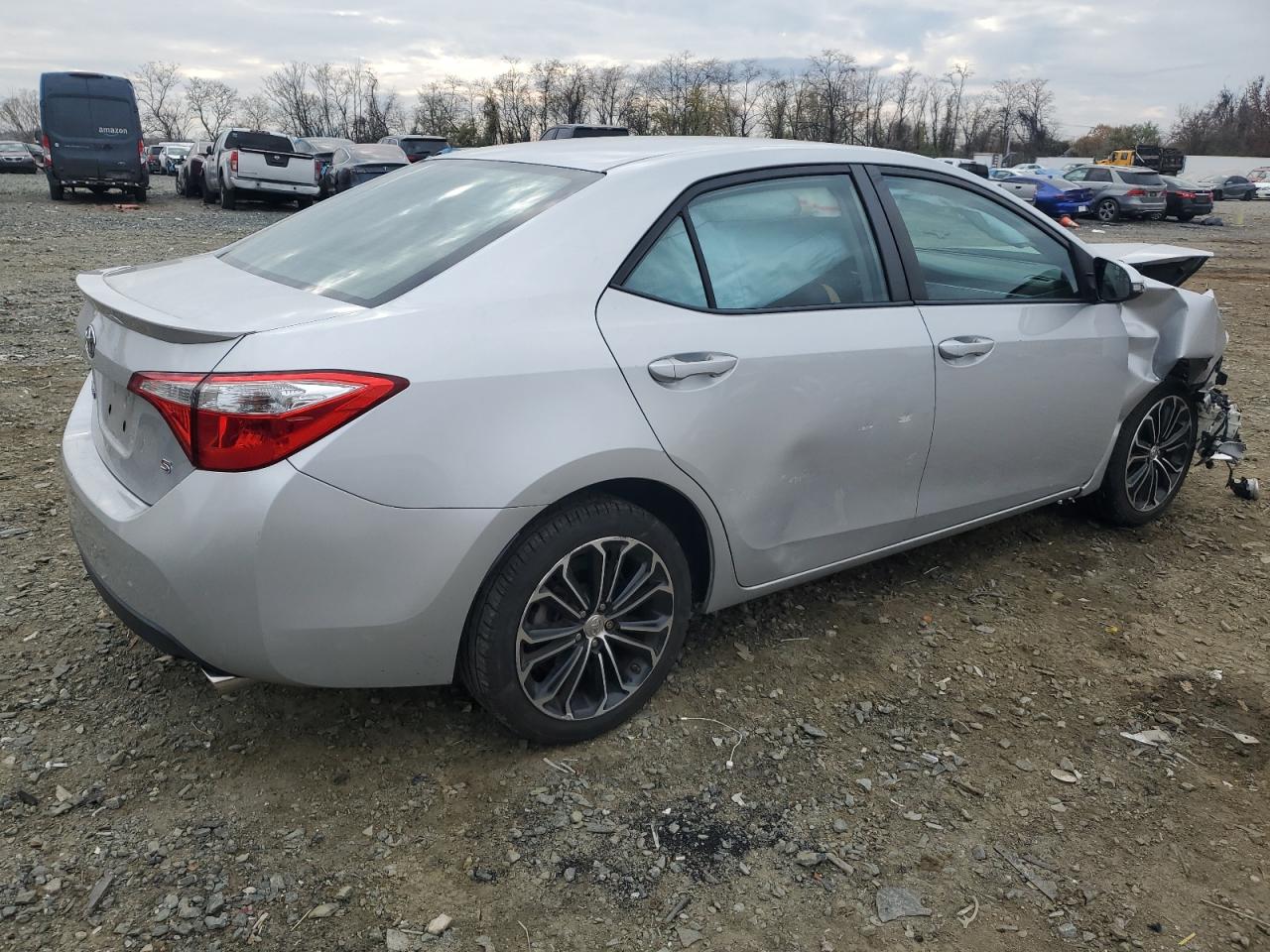 VIN 2T1BURHE3GC647803 2016 TOYOTA COROLLA no.3