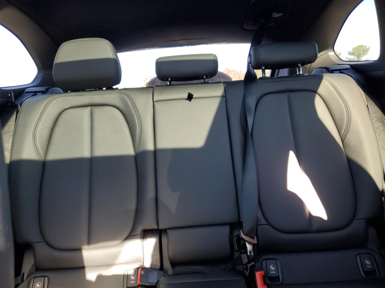 2016 BMW X1 - Image 10