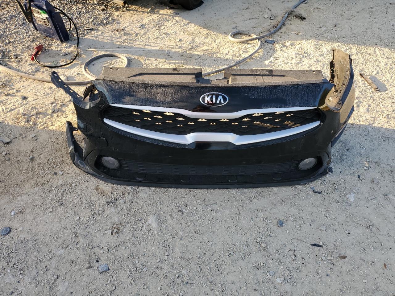 2021 Kia Forte - Image 12