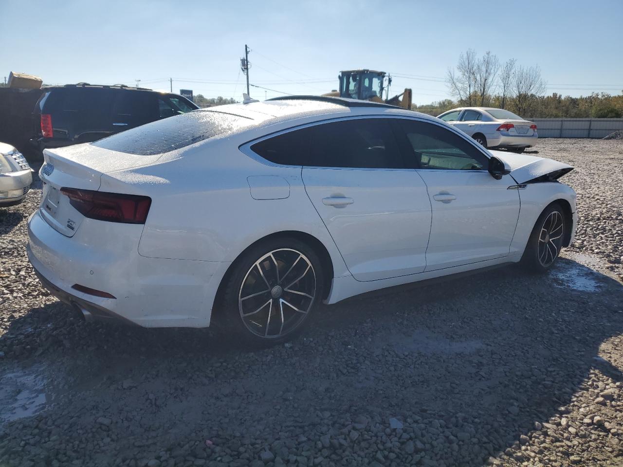 VIN WAUENCF56JA059980 2018 AUDI A5 no.3