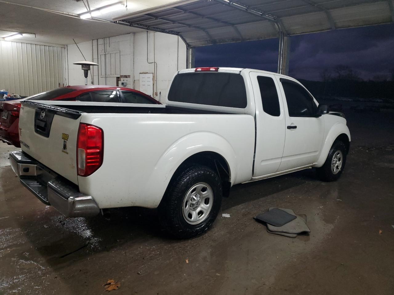 2016 Nissan Navara (Frontier) - Image 3