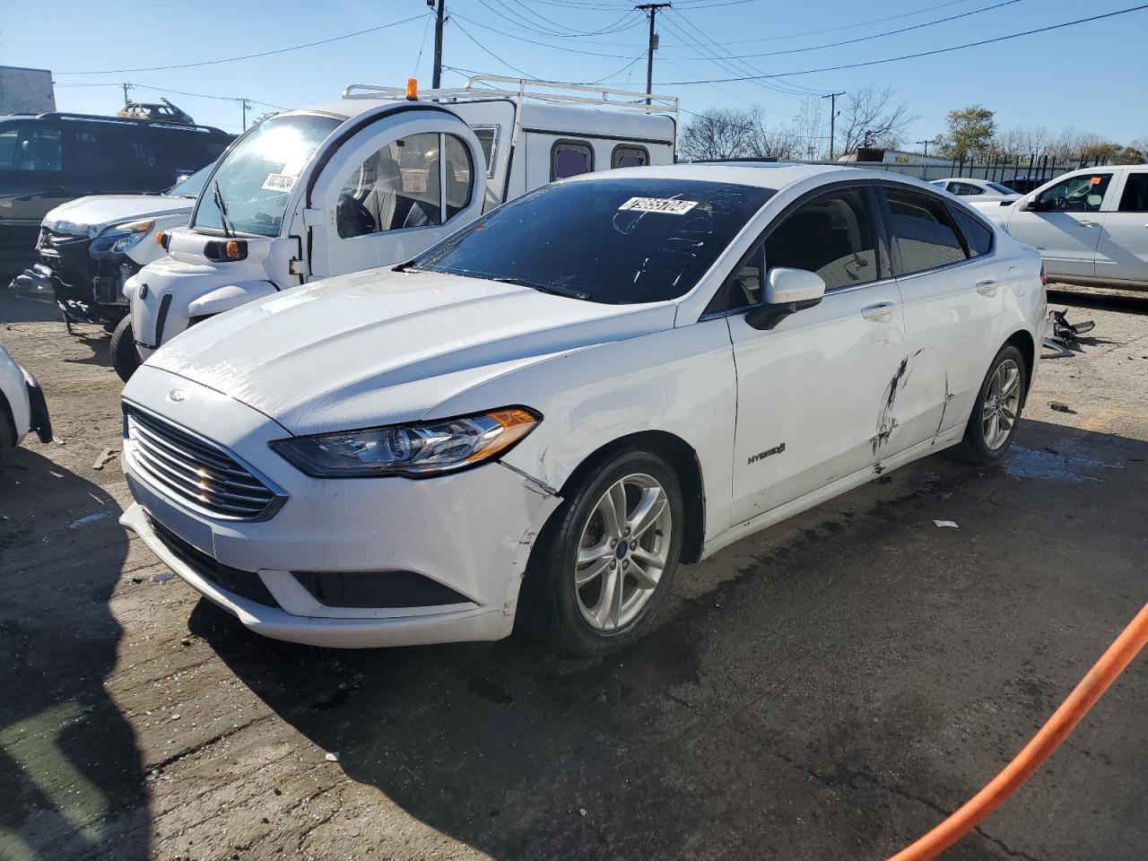 VIN 3FA6P0LU4JR242298 2018 FORD FUSION no.1