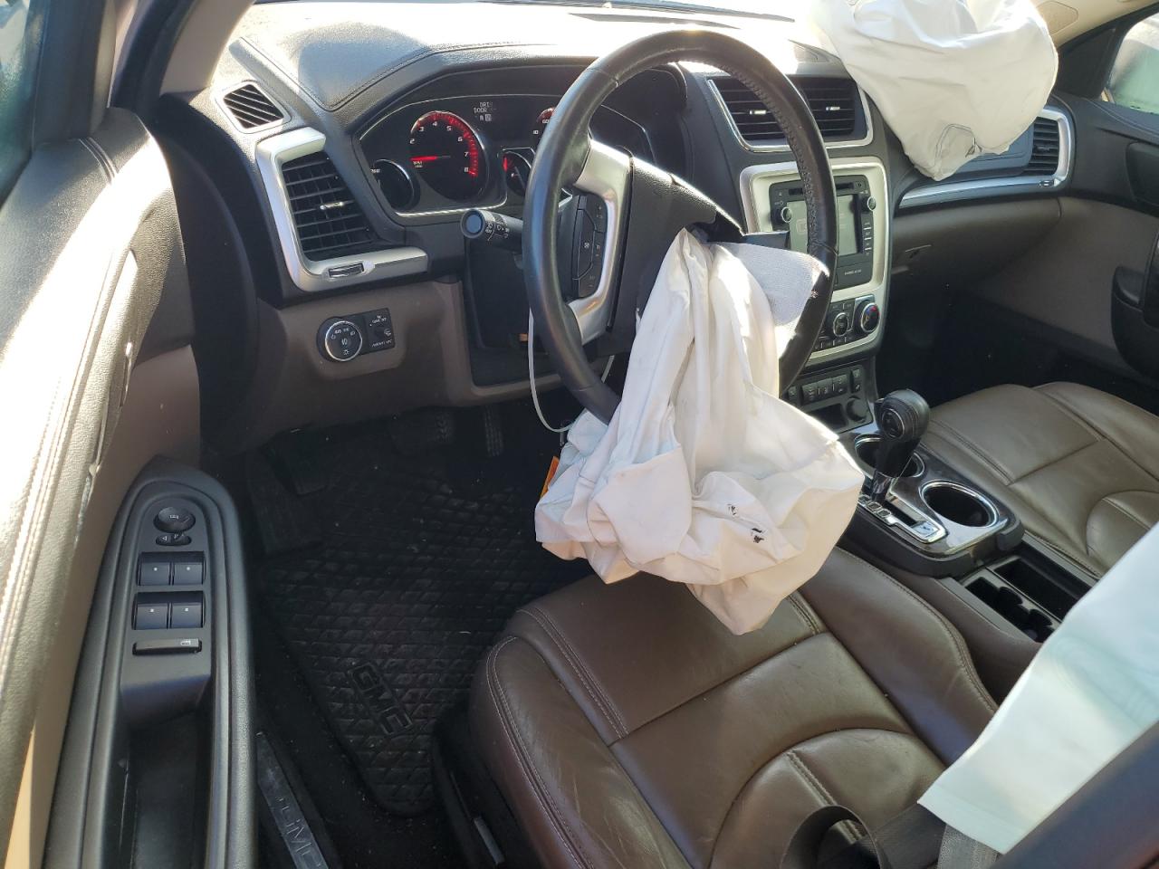 2013 GMC Acadia - Image 8