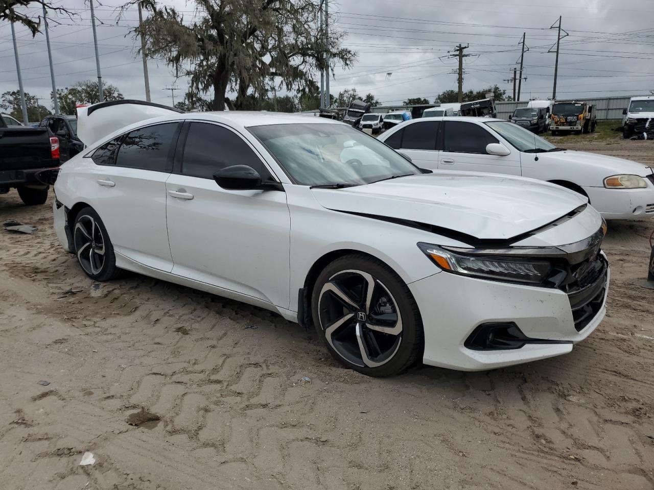 2022 Honda Accord - Image 4