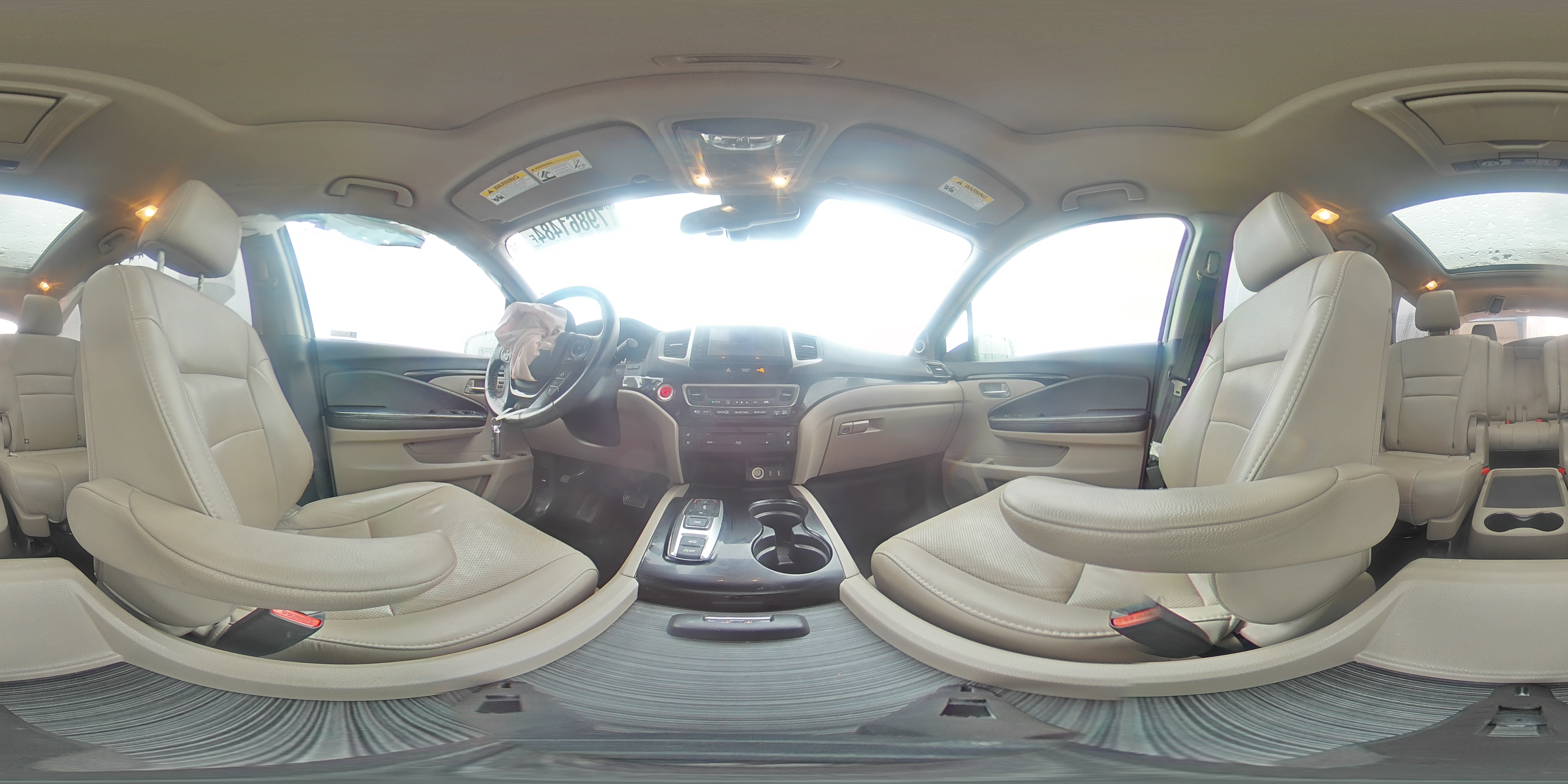2017 Honda Pilot - Image 16
