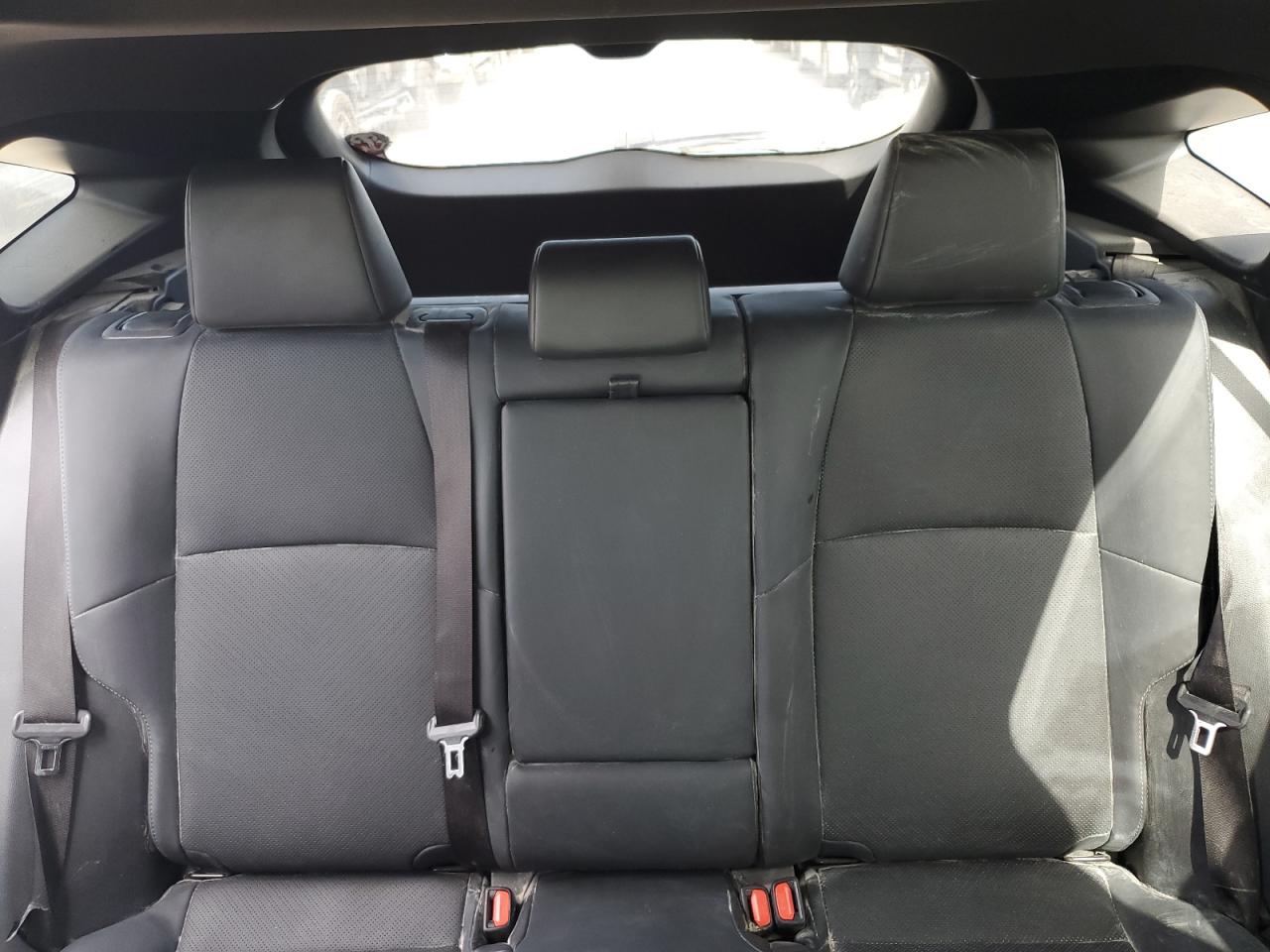 2021 Toyota Venza - Image 10