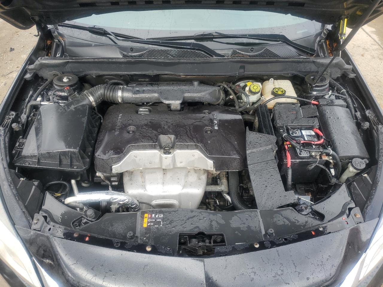 2015 Chevrolet Malibu - Image 11