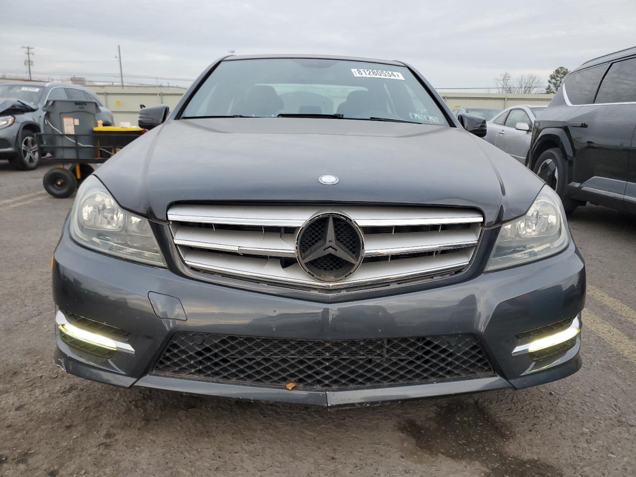 VIN WDDGF8AB5DR253396 2013 MERCEDES-BENZ C-CLASS no.5