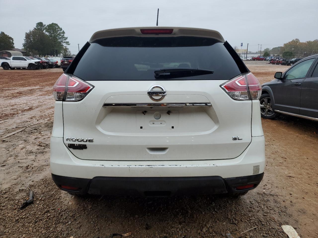 2015 Nissan Rogue S VIN: 5N1AT2MT8FC872313 Lot: 80533684